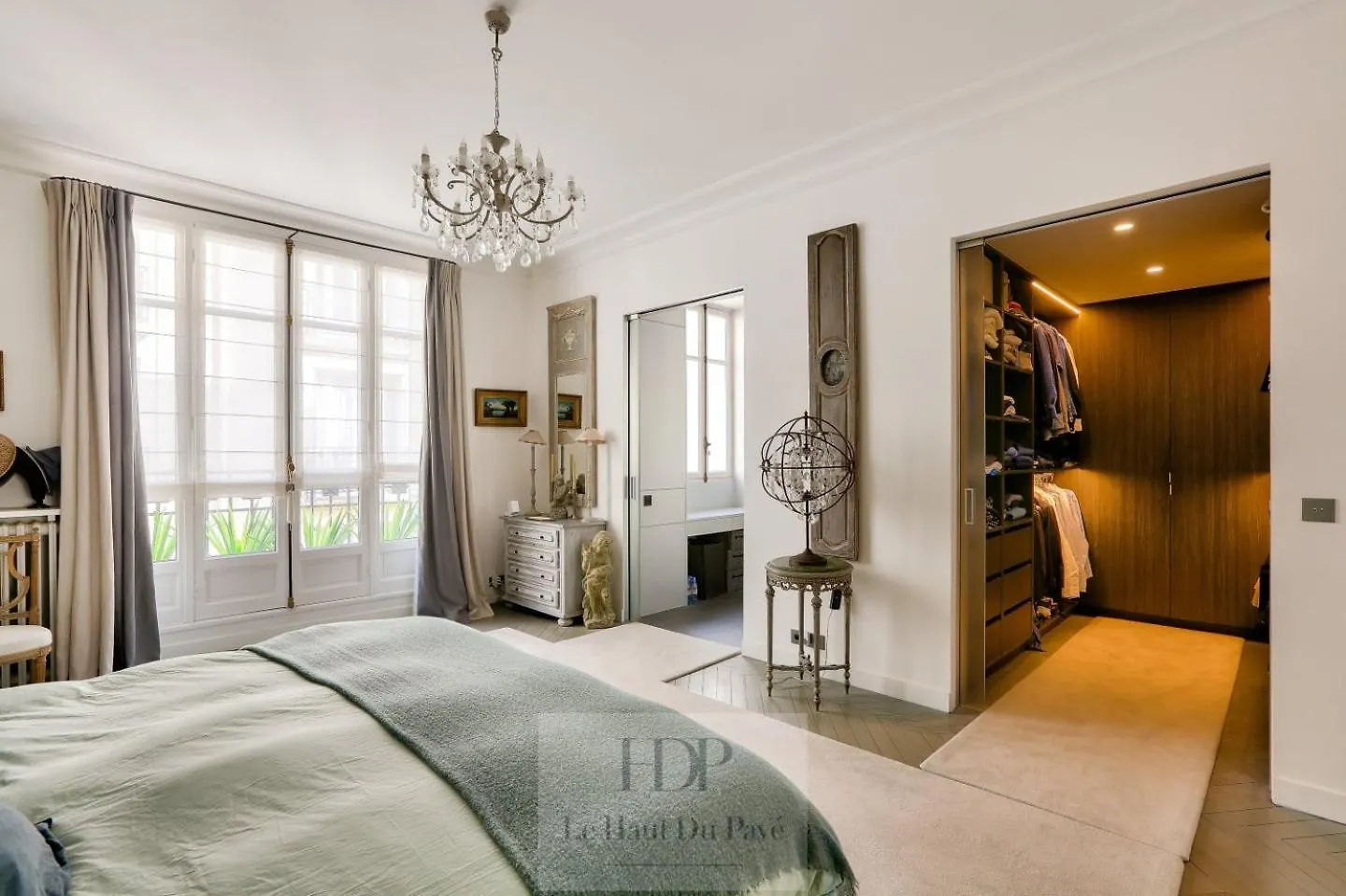 Duplex Trocadero, 4 Chambres, 300m2 *