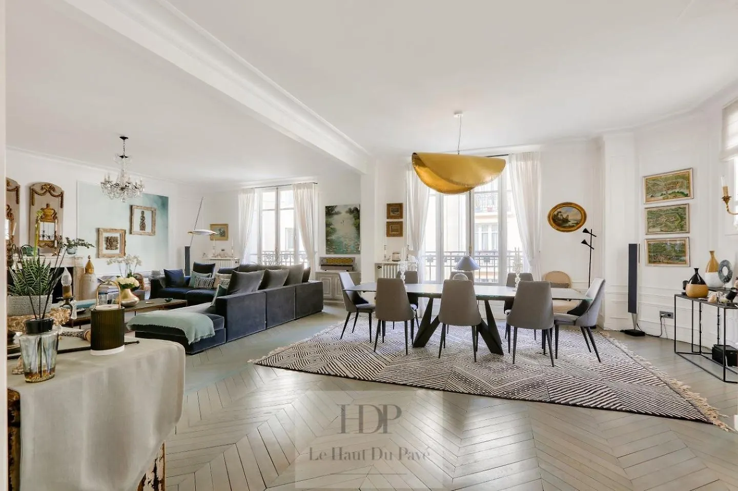 Apartment Duplex Trocadero, 4 Chambres, 300m2 *